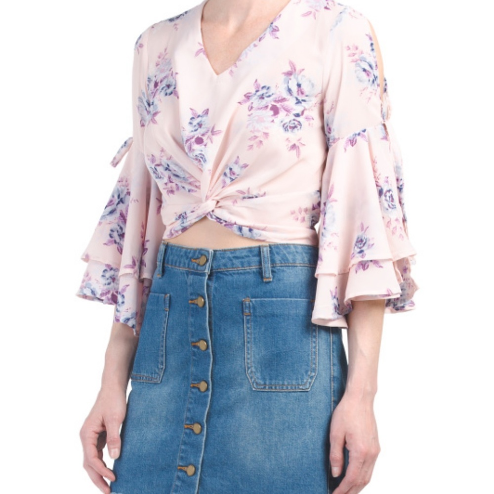 MOON ORCHID Ruffle Split Sleeve Blouse